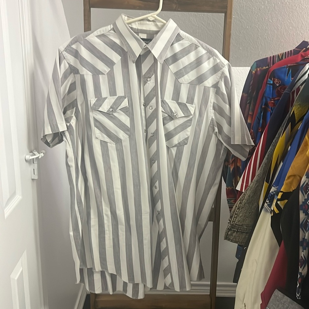 Wrangler pearl snap short sleeve